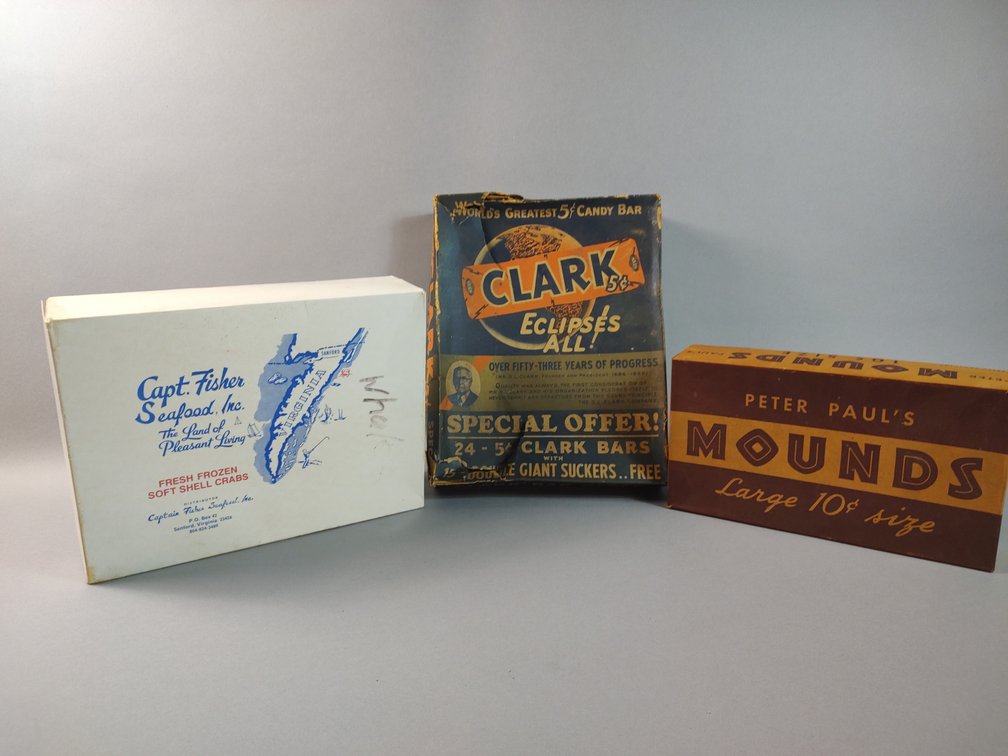 3 Advertising Boxes