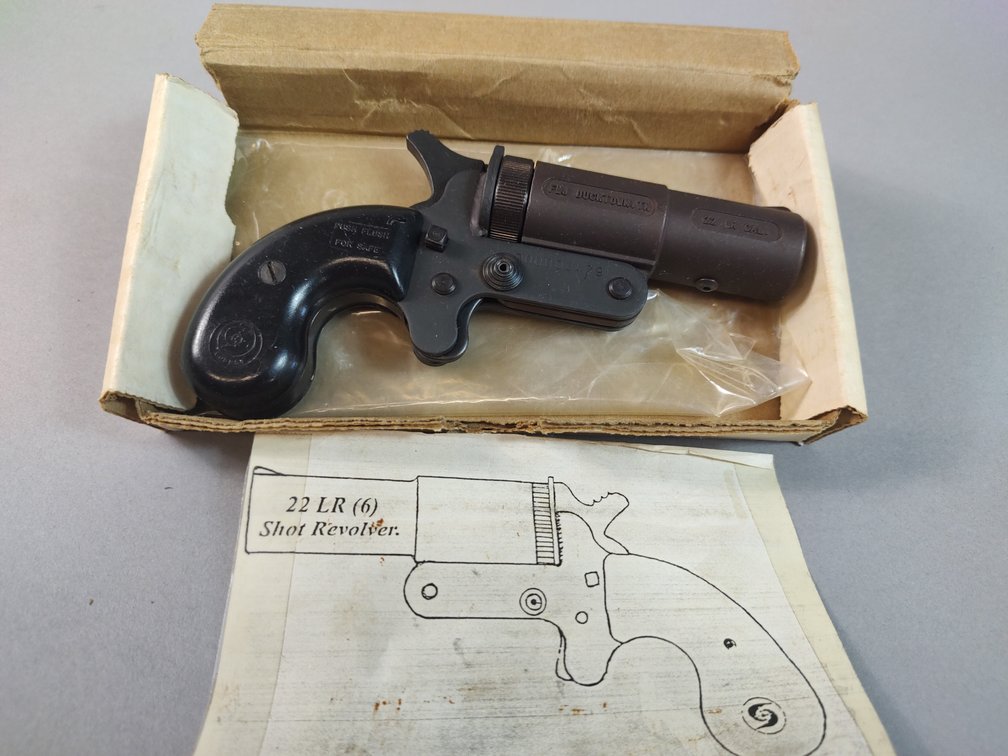 .22LR (6) Shot Revolver 
