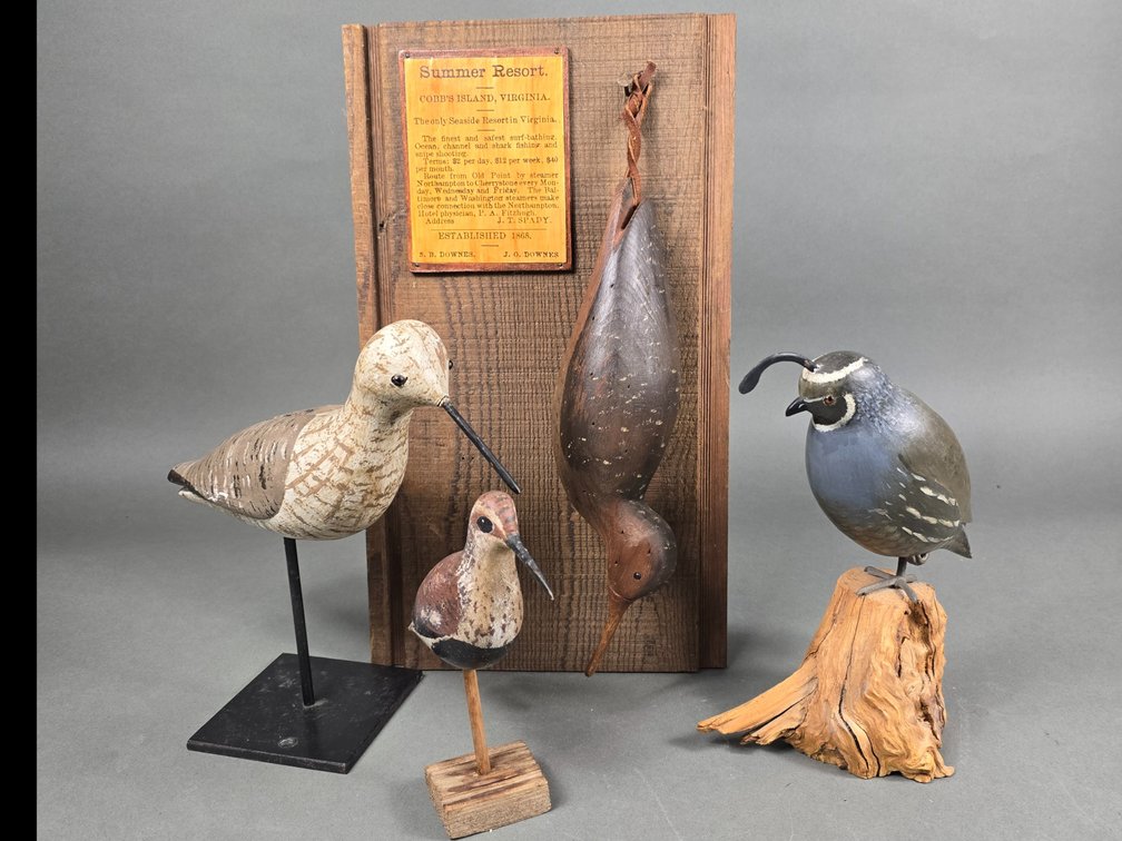 4 Decorative Bird Carvings