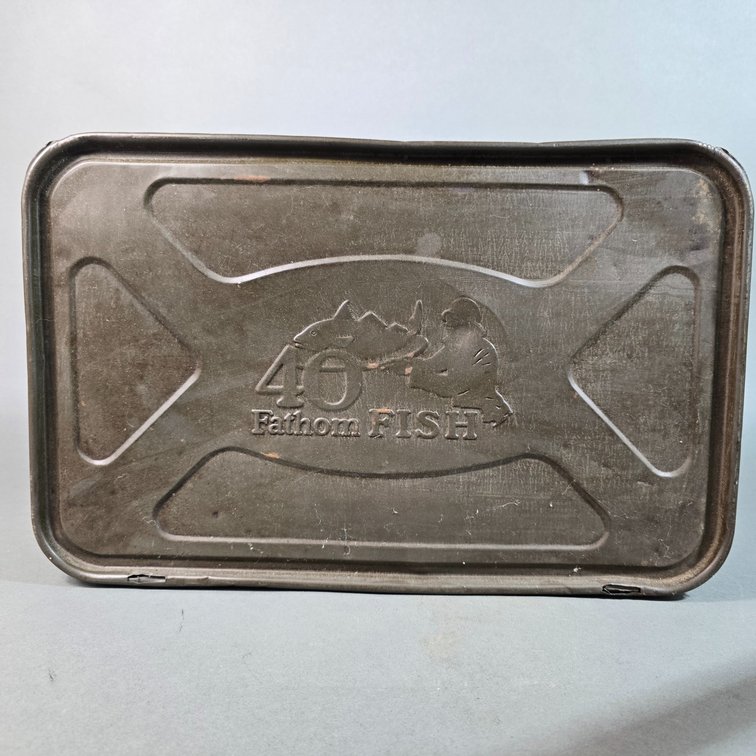 40 Fathom Fish Tin