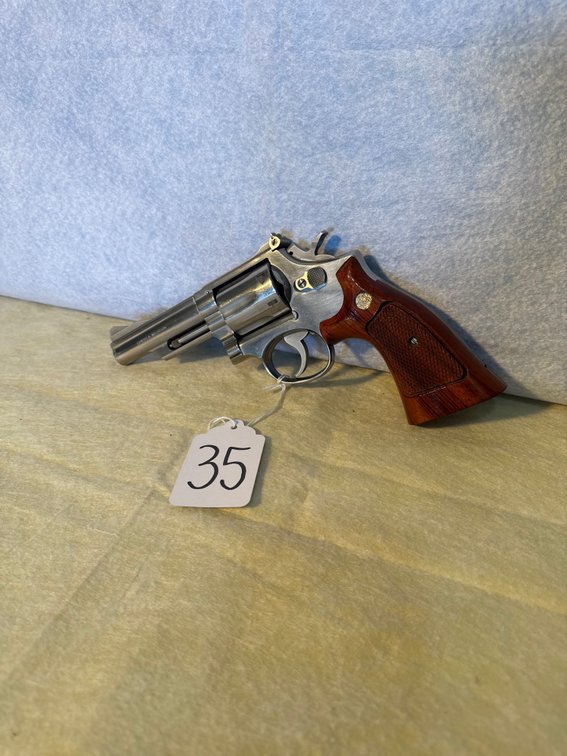 Revolver
