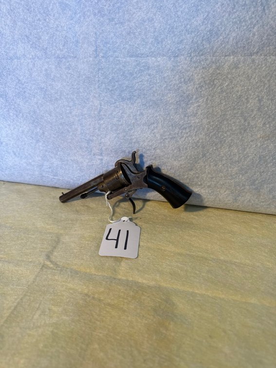 Revolver