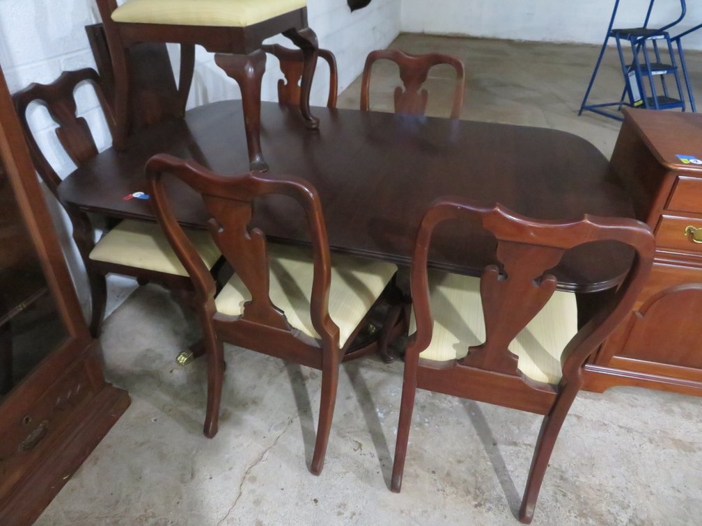 Image for September 3rd Antique and Collectible Sale!