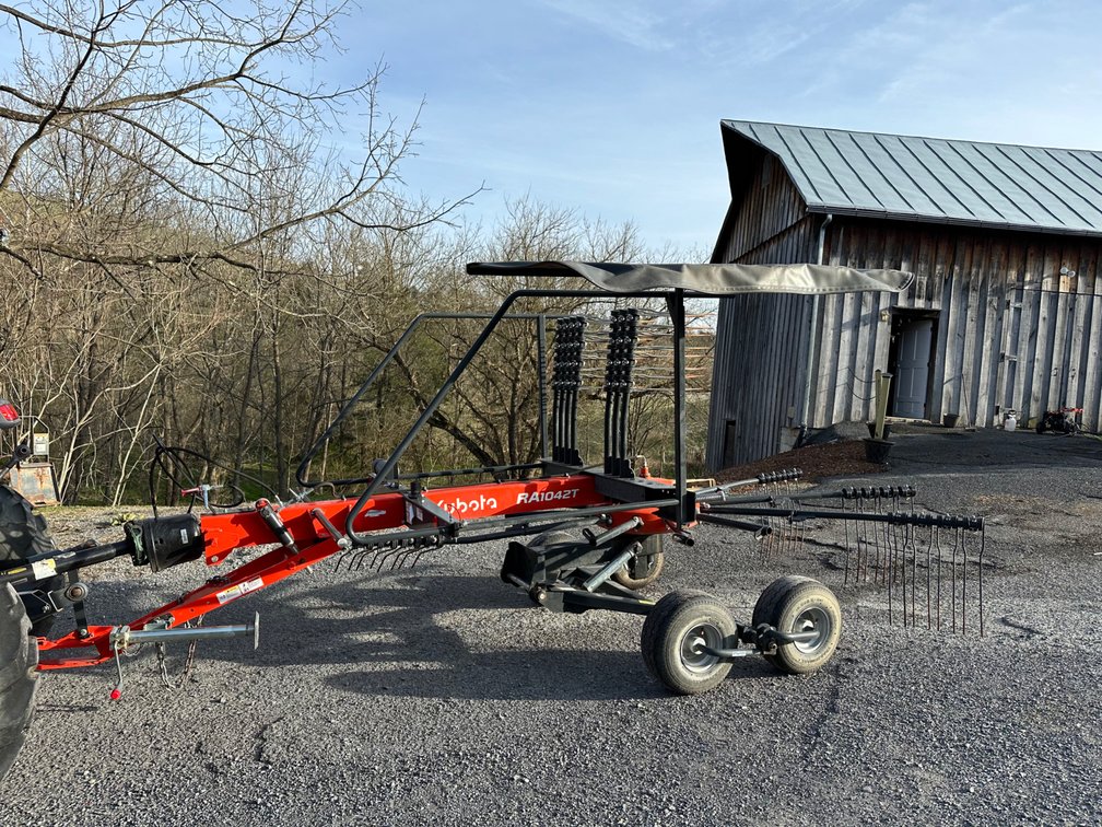 Kubota RA1042T Hay Rake