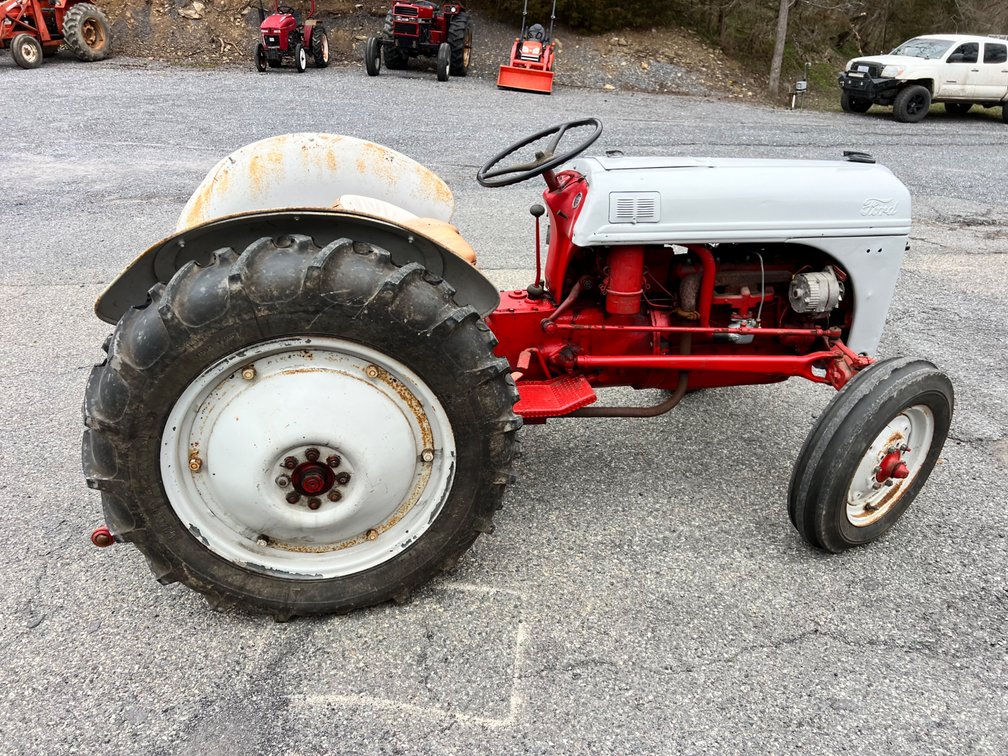 Ford 9N 