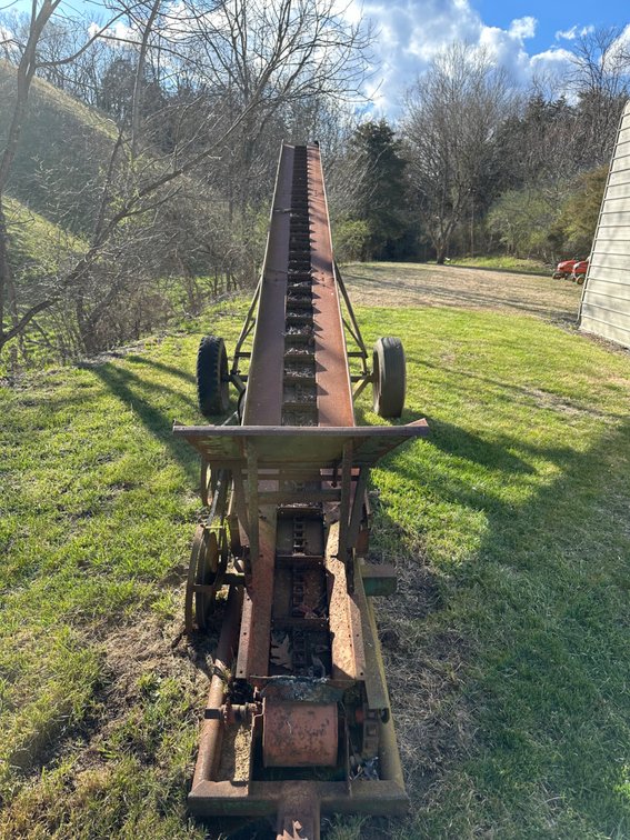 Hay Elevator With Gas Motor 