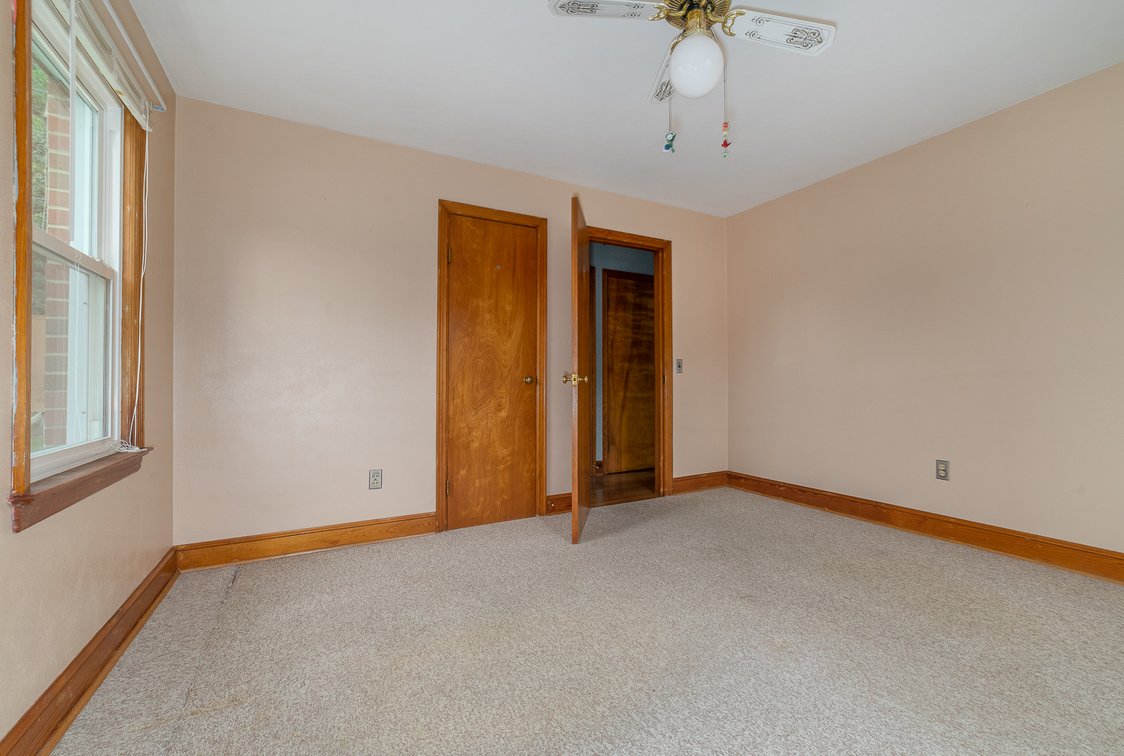 Image for Charming Fairfield Brick Home with 6.04+/-Fenced Acres – Online Only Auction