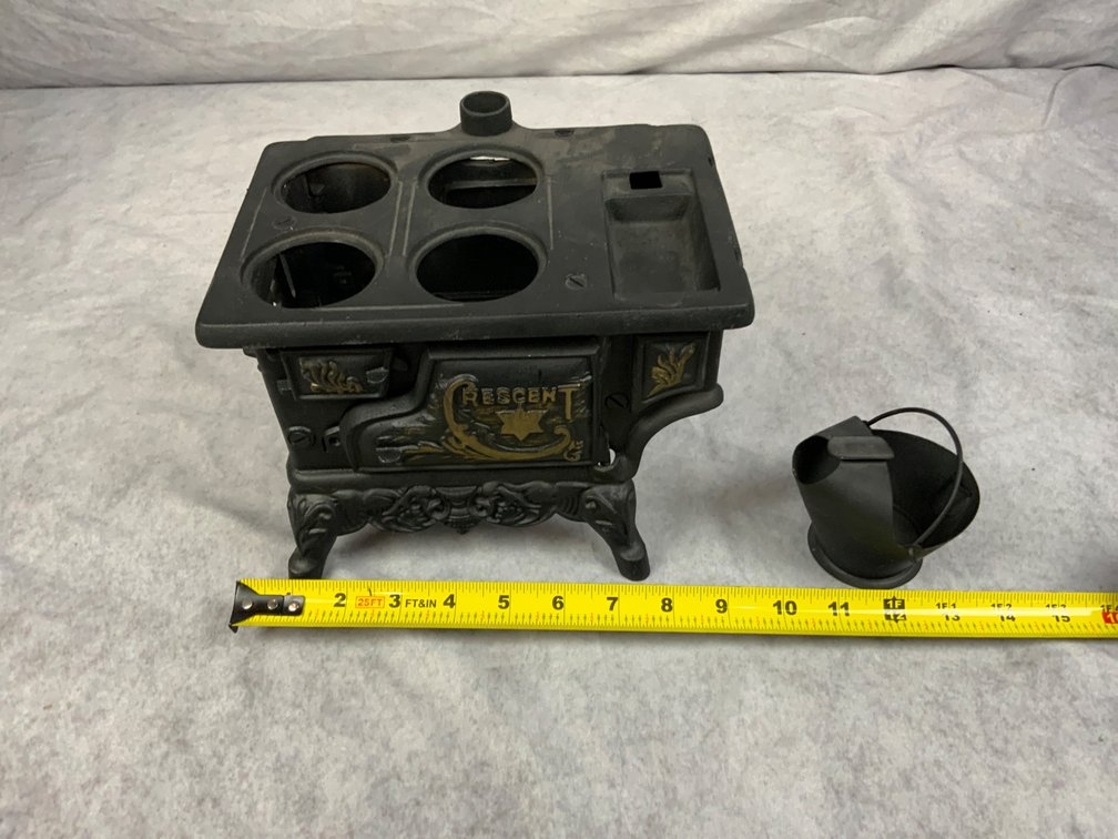 Cast Iron Crescent Toy Stove with Accessories