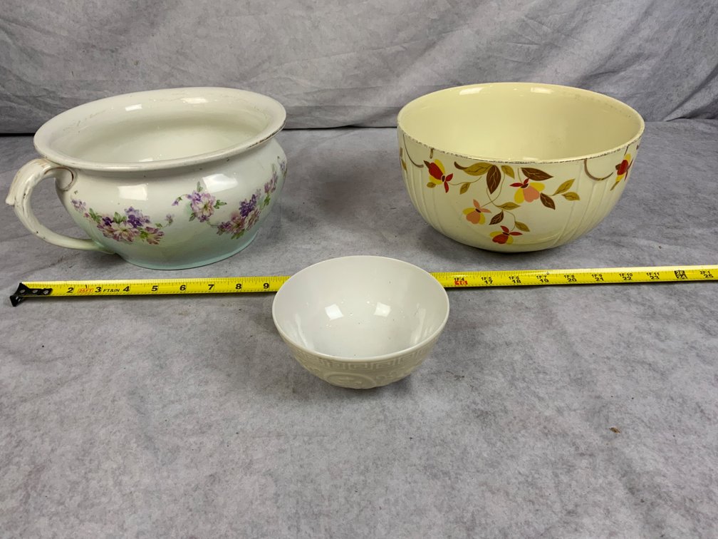 Chamber Pot, Jewel Tea Bowl, and Celadon Bowl