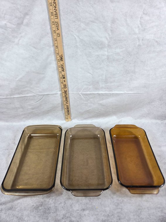 Pyrex and Anchor Hocking Casserole Dishes Set