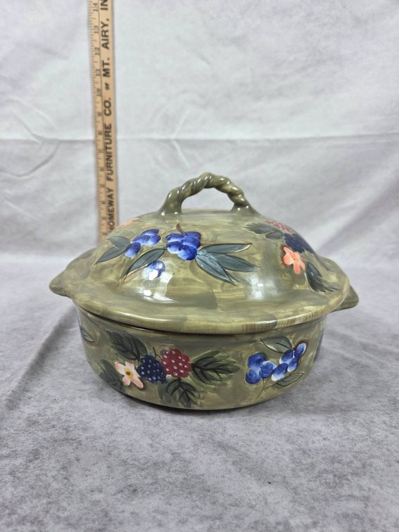 Ceramic Covered Casserole Dish