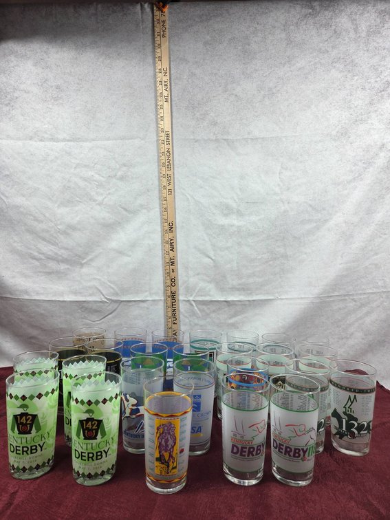 26 Kentucky Derby Glasses