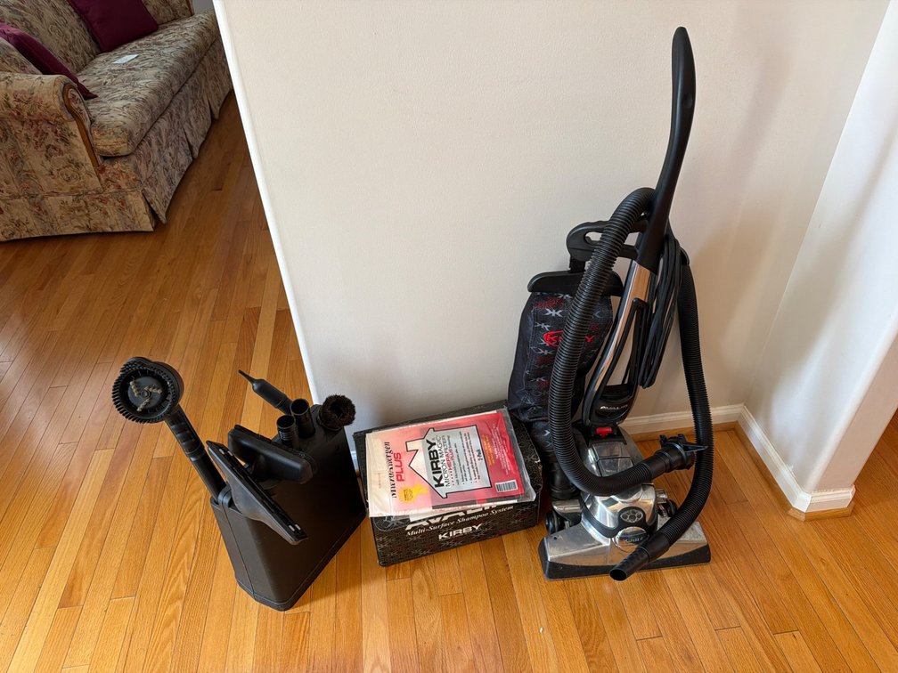 Kirby Avalir Vacuum Cleaner Set