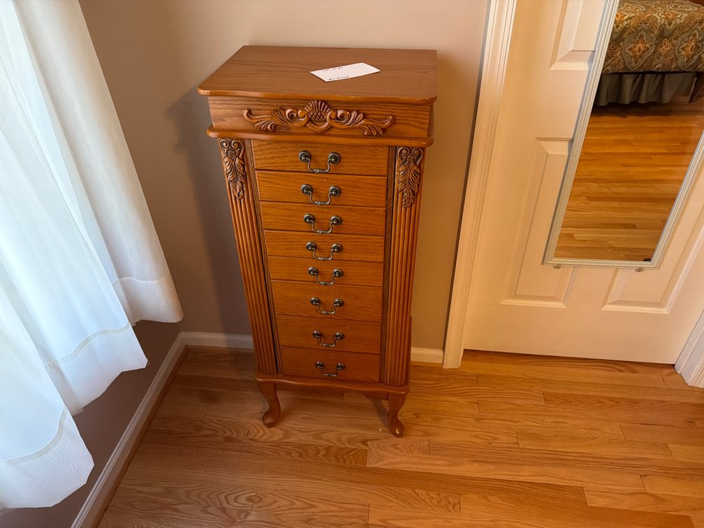 Oak Wood Jewelry Chest with Eight Drawers