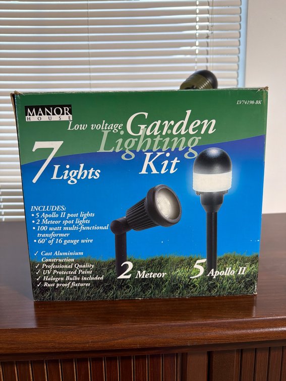 Manor House Low Voltage Garden Lighting Kit