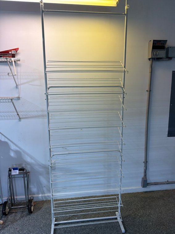 Metal Freestanding Adjustable Rack