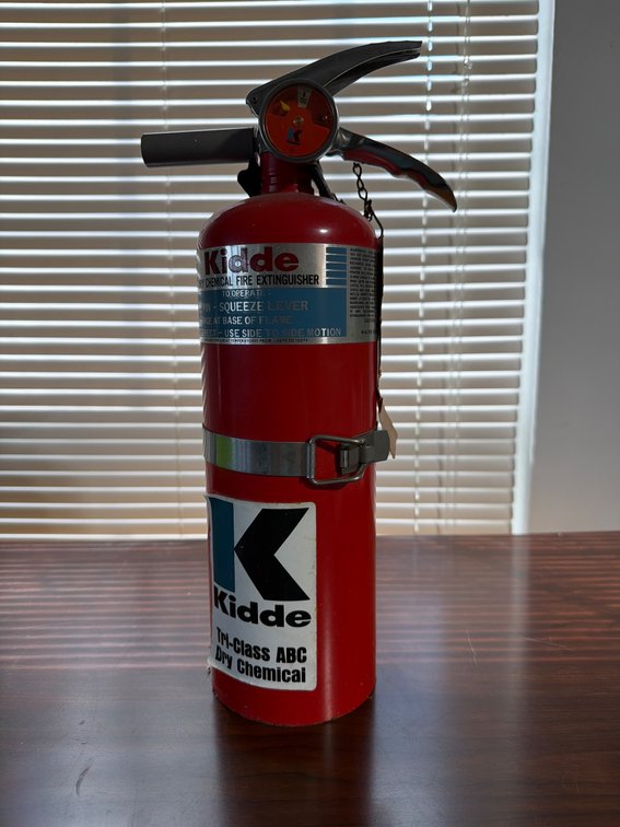 Kidde Model 5ABC-S-2 Dry Chemical Fire Extinguisher
