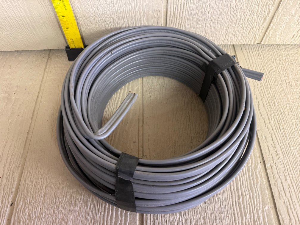 Roll of 12-AWG 4-Conductor Gray Electrical Cable