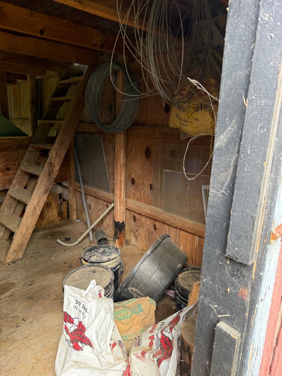 Contents of Shed Excluding Numbered Items