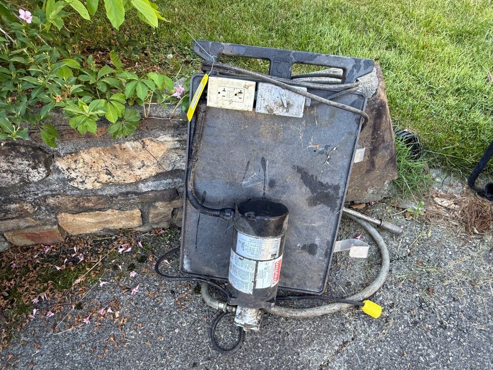 Portable Water pump with Hose
