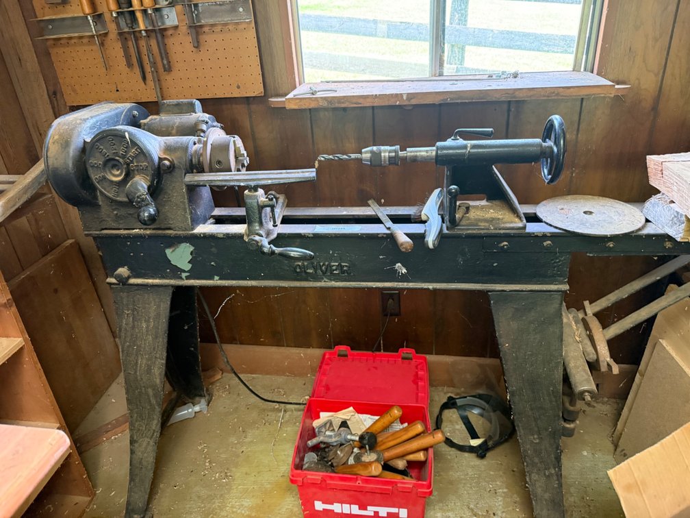 Oliver Wood Lathe With Accessories