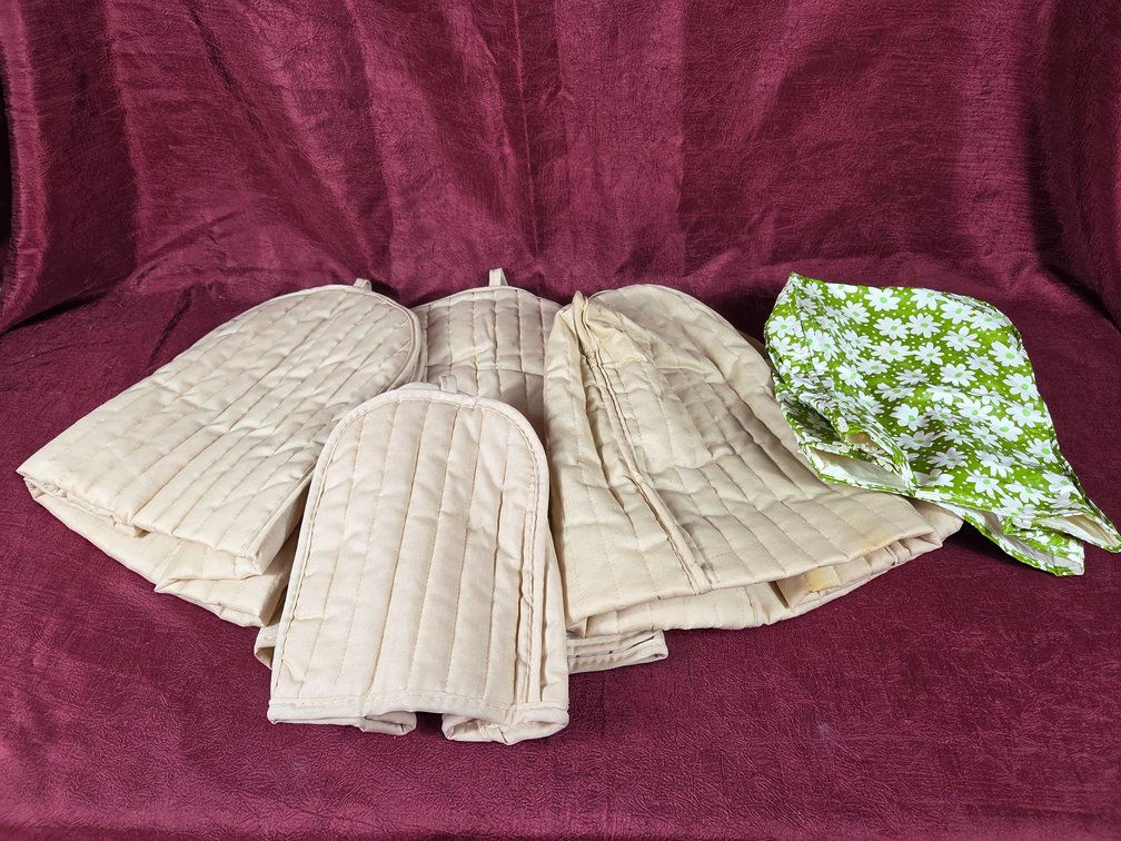 Five Assorted Appliance Covers