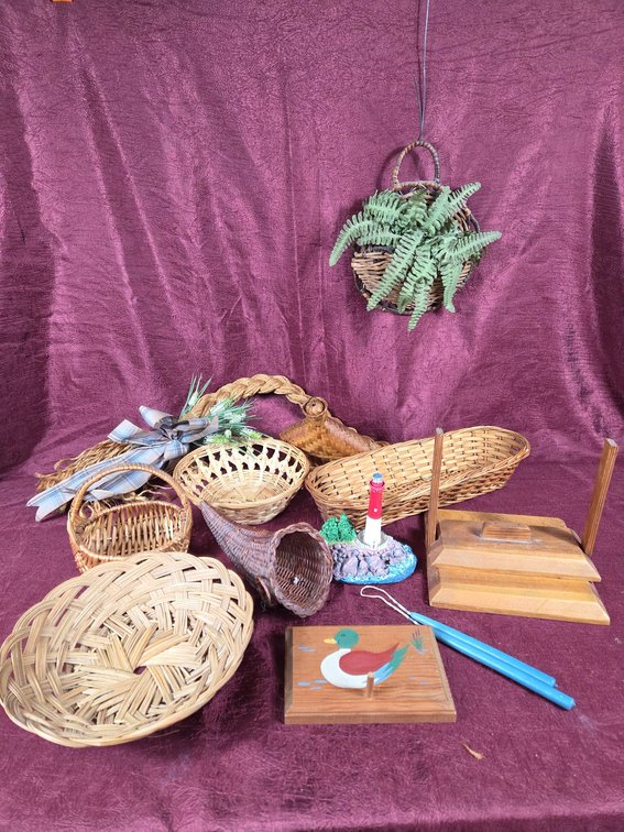 Baskets and Decorative Items