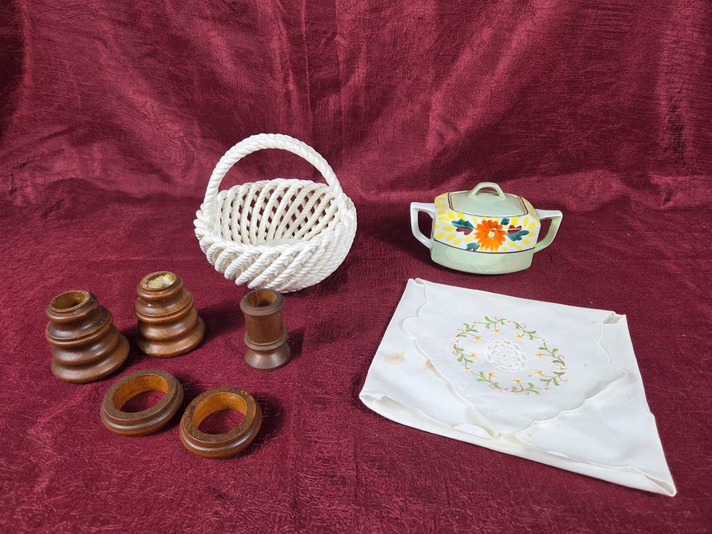 Wooden and Ceramic Decorative Items