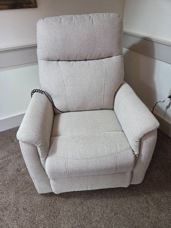Mega Motion Lift and Recliner Chair