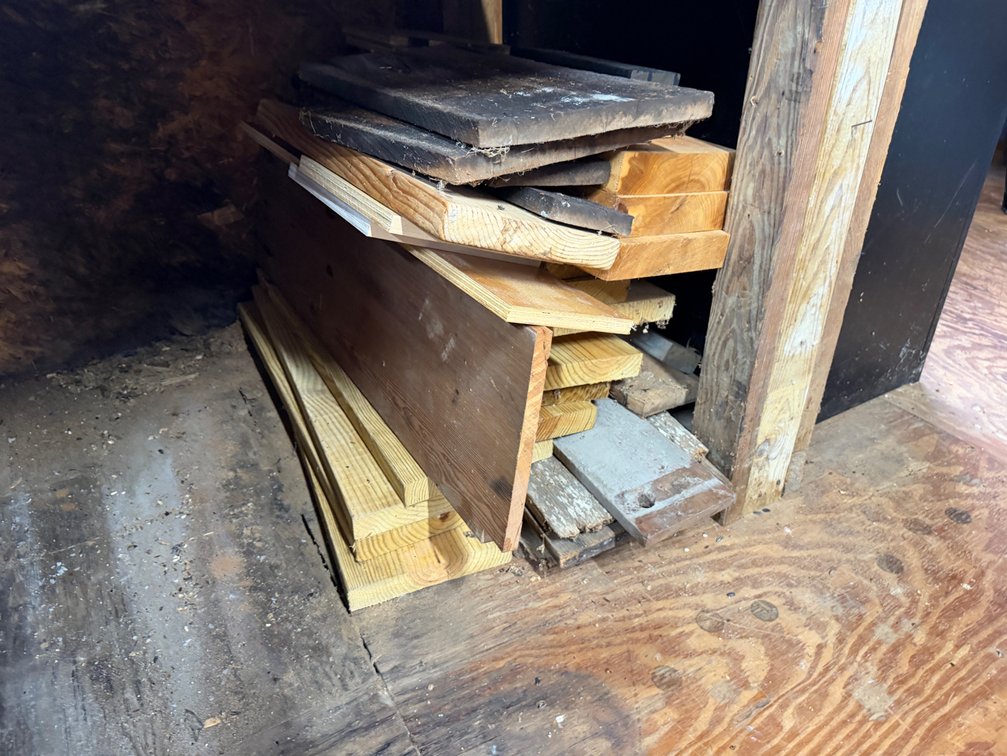 Mixed Scrap Lumber Lot