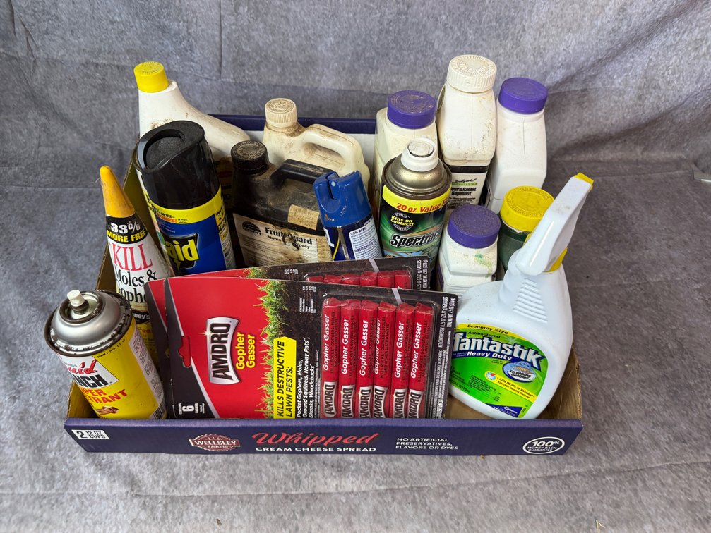 Assorted Pest Control & Cleaning Supplies Lot