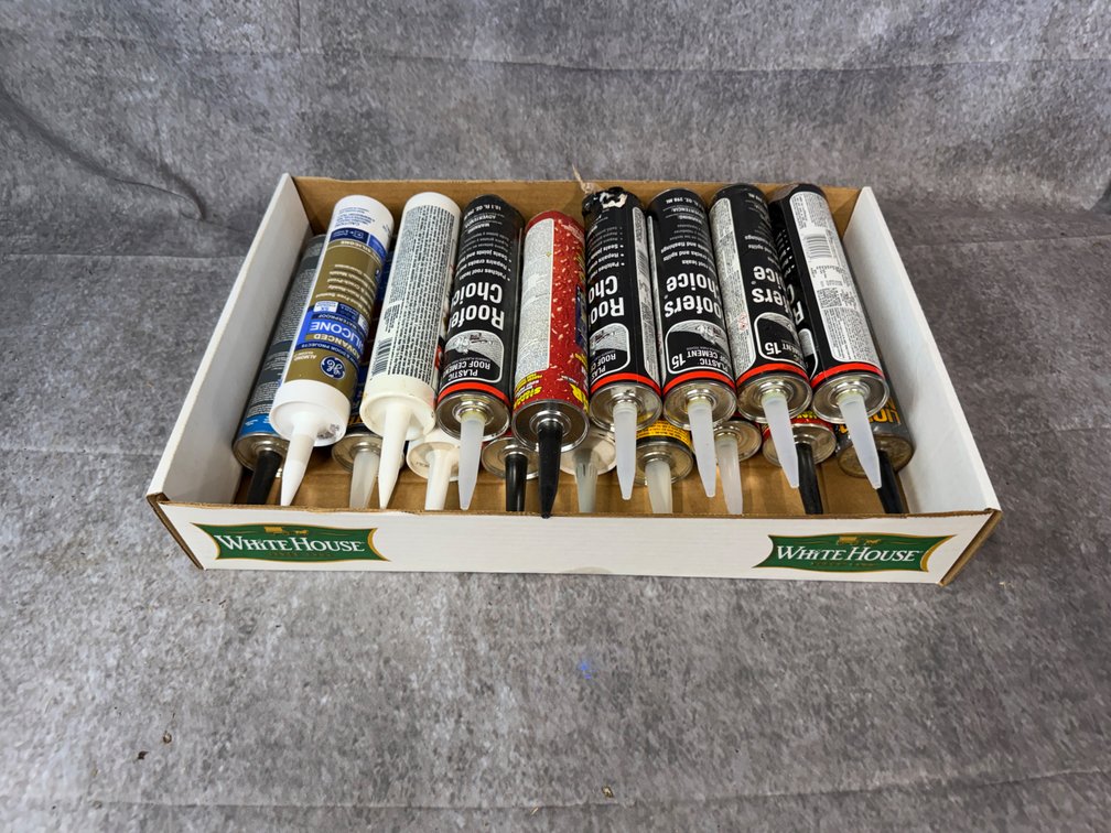 GE & Roofers Choice Caulking & Sealant Tubes