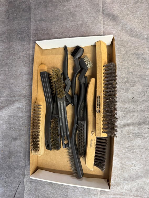 Campbell Hausfeld & Osborn Wire Brushes
