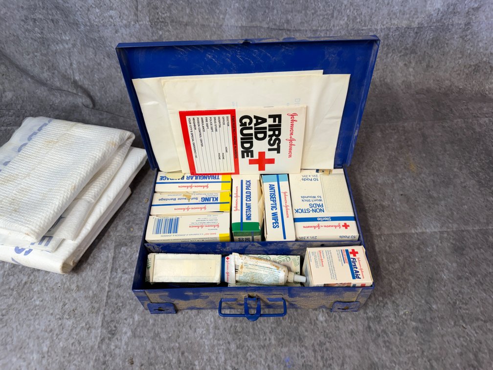 Vintage Johnson & Johnson Metal First Aid Kit