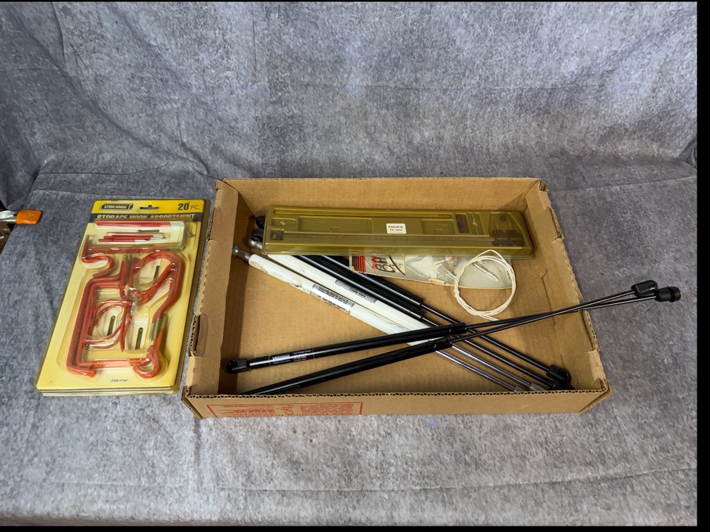 Storehouse Hooks, Vepagoo Gas Struts & Pacific Case