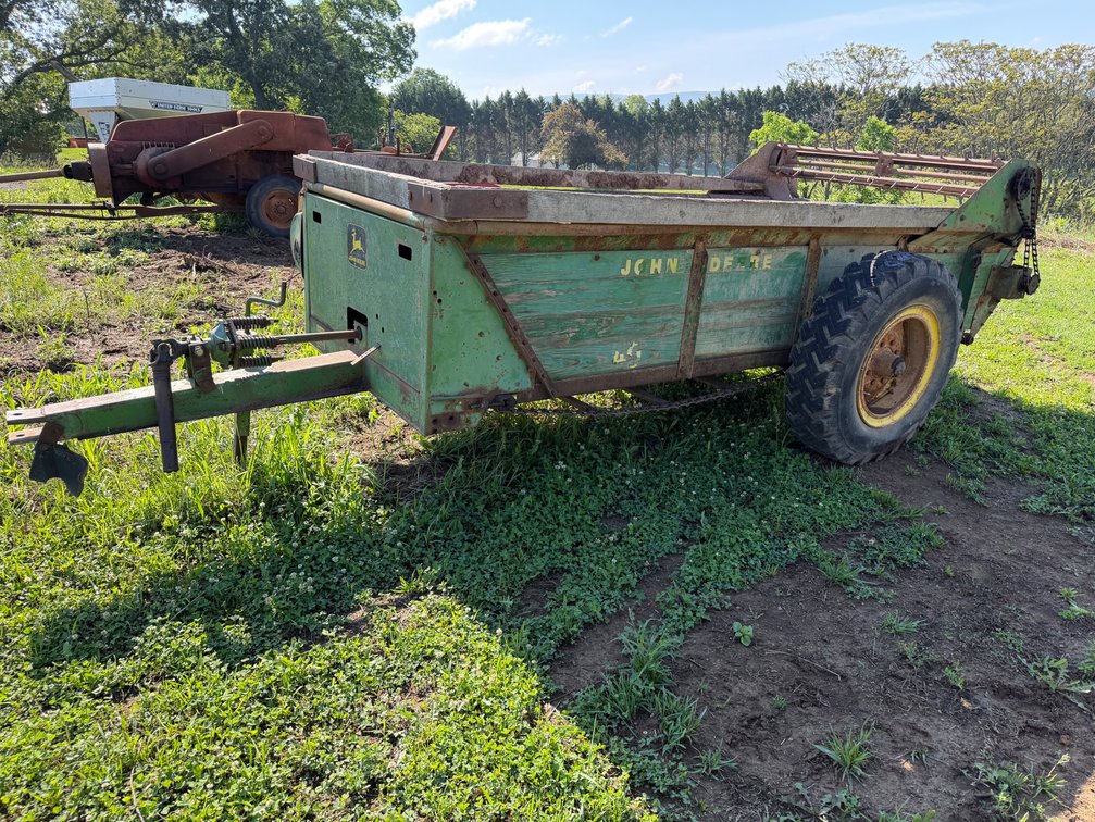John Deere 40 Manure Spreader