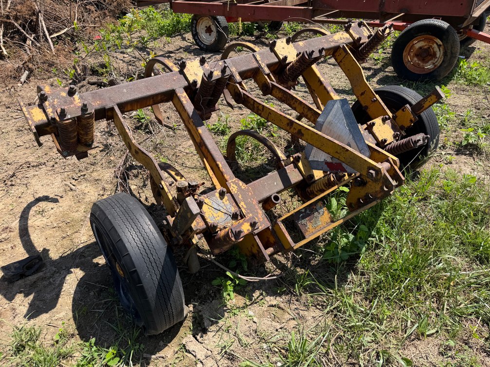 Taylor-Way Chisel Plow