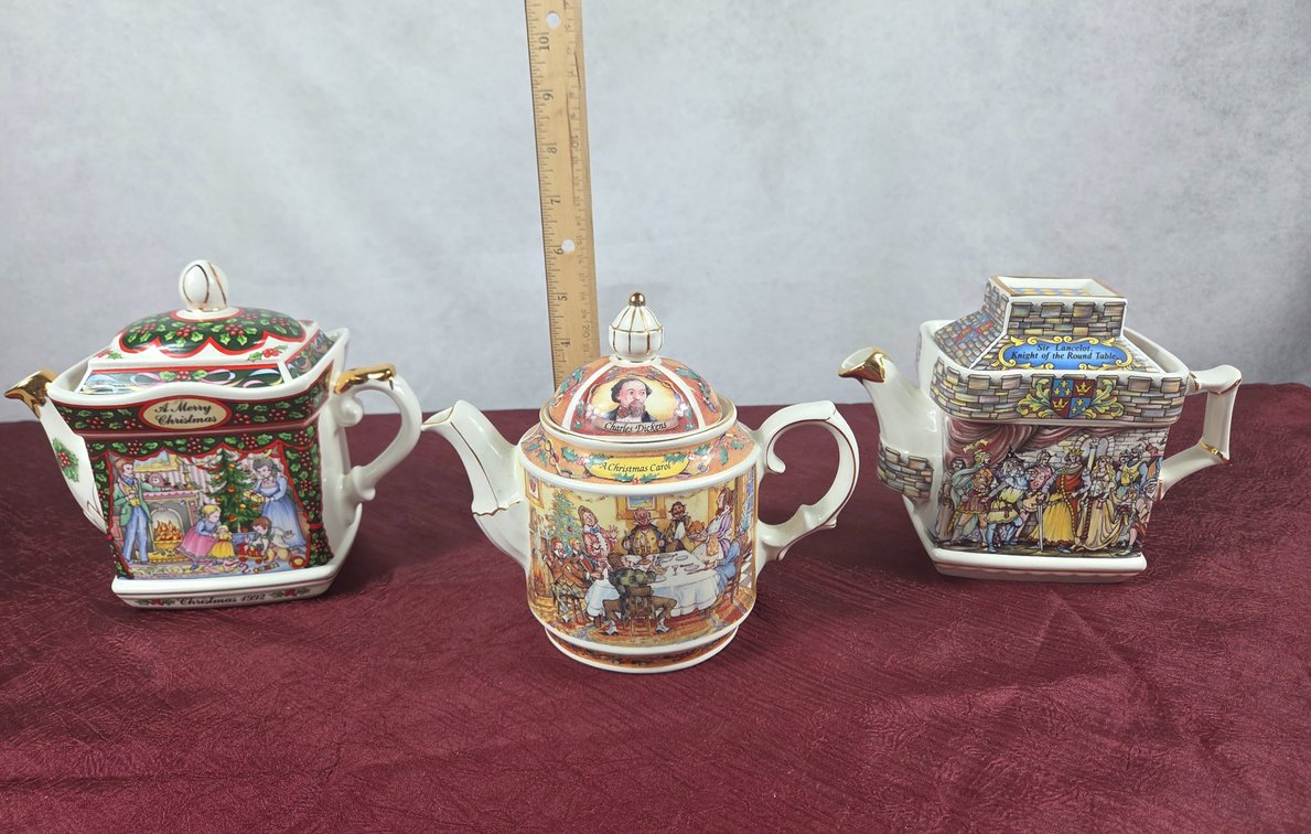 Sadler English Ceramic Novelty Teapots