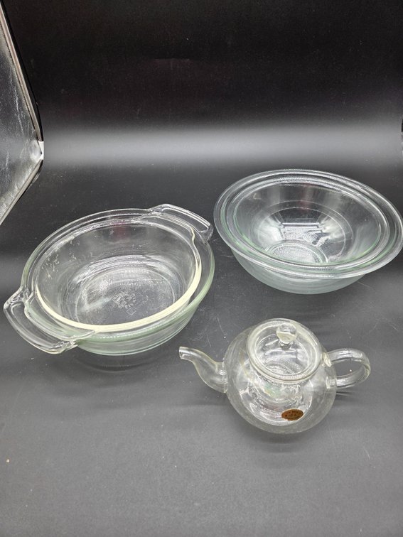 Clear Glass Bakeware, Mixing Bowls, and Teapot