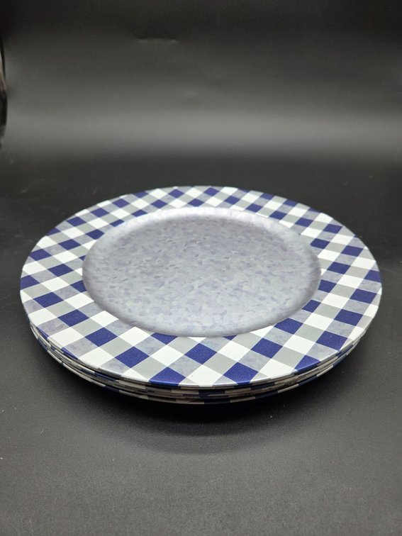 Glass Bakeware Dishes and Gingham Rim Plates
