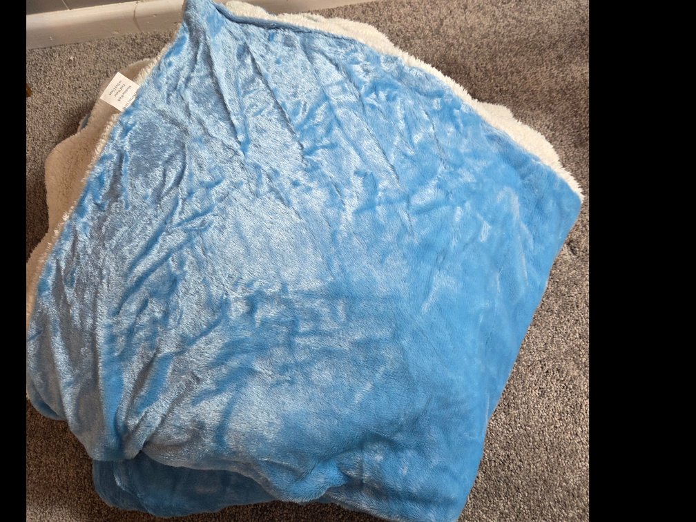 Electric Heating Pad, Throw Blankets, and Canvas Tote Bag