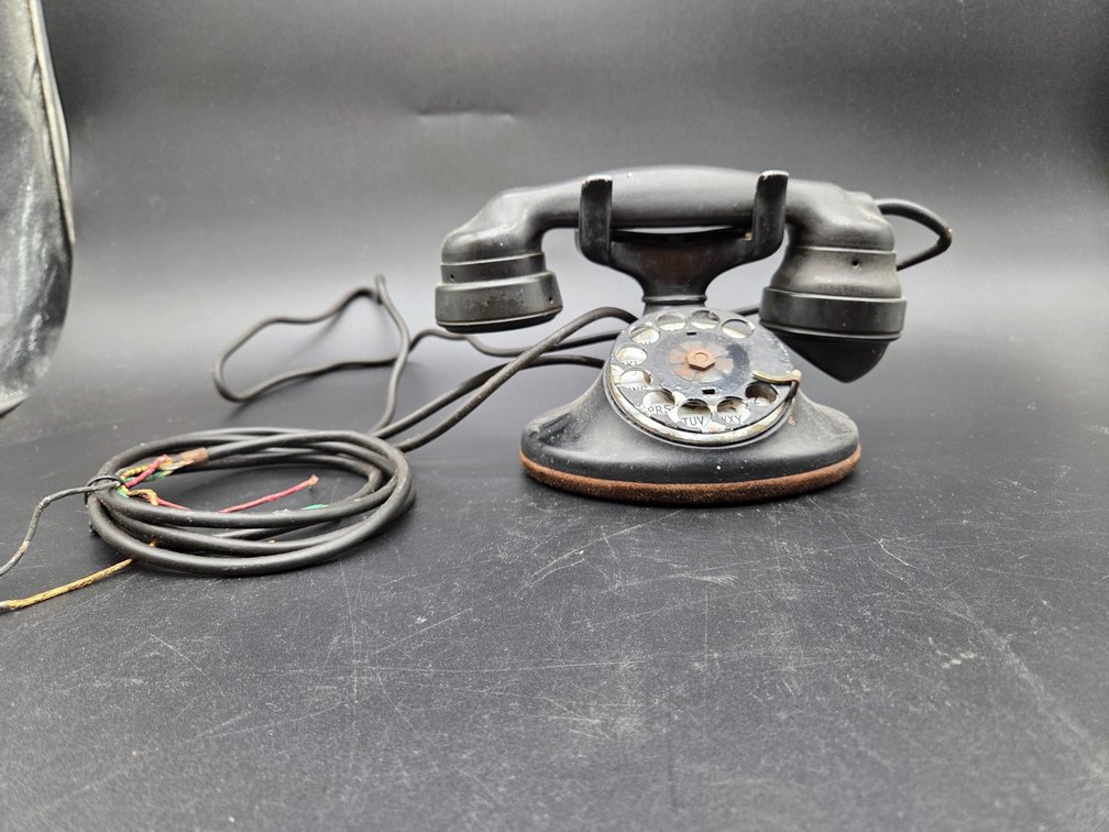 Western Electric Black Rotary Desk Telephone