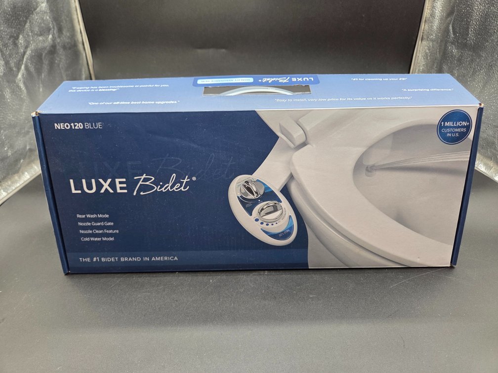 LUXE Bidet NEO 120 Cold Water Bidet Attachment