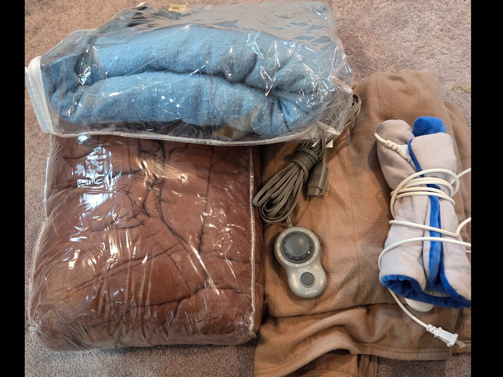 Electric Heated Blanket, Heating Pad, and Blankets