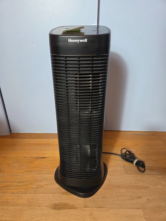 Honeywell Black Oscillating Tower Air Purifier