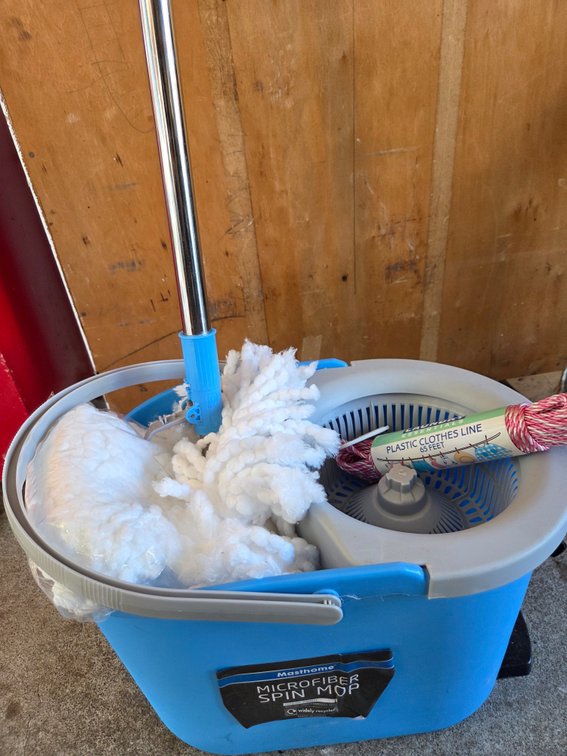 Microfiber Spin Mop Bucket Set and Plastic Clothesline
