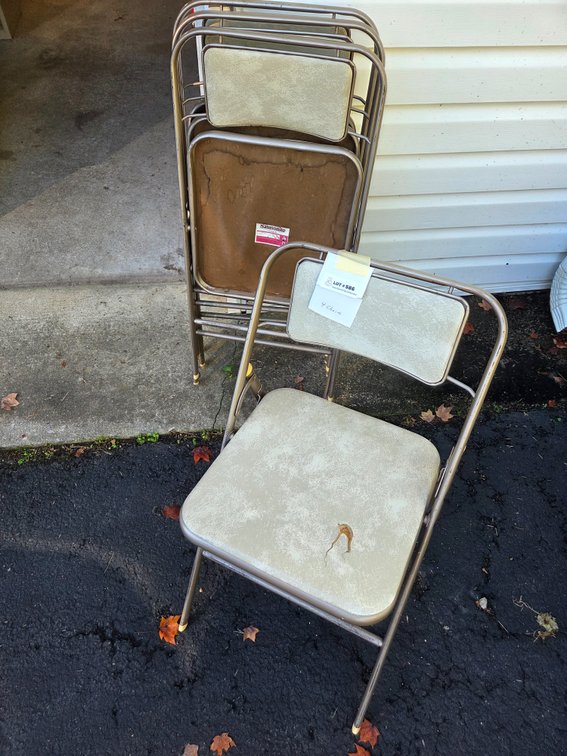 Samsonite Metal Folding Chairs with Padded Vinyl Seats