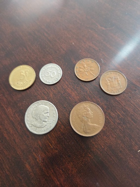 Circulated World and United States Coins