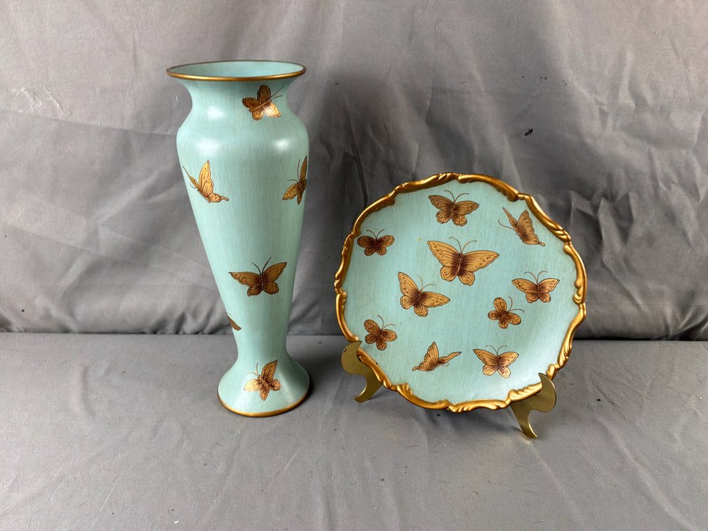 Light Turquoise Ceramic Vase and Decorative Plate Set