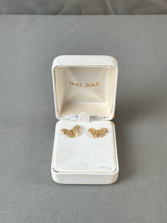 14 Kt. Yellow Gold Butterfly Stud Earrings